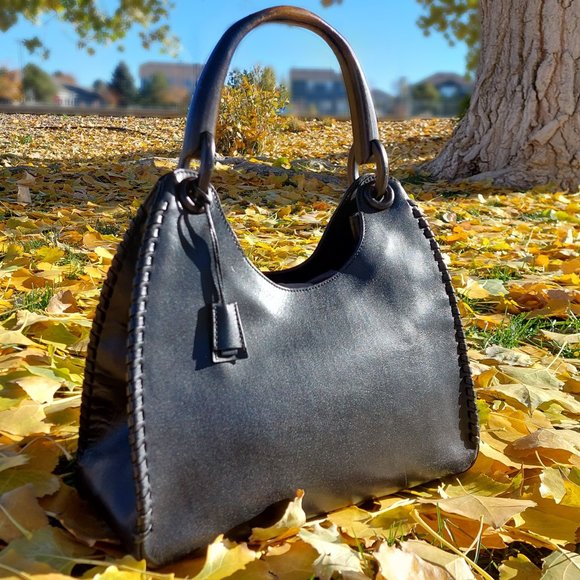 Gucci Handbags - Gucci Black Leather Whipstitched Wooden Handle Satchel